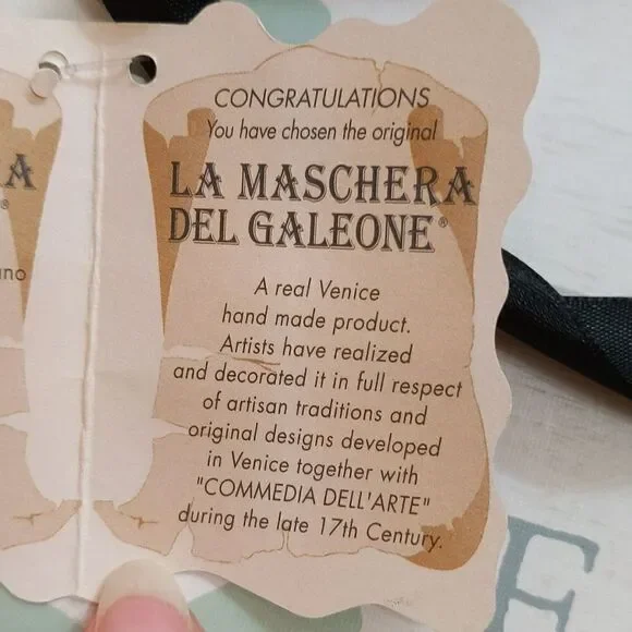 Maschera Del Galeone Hand Painted Mask Pier 1 NWT/small flaw - Picture 6 of 14